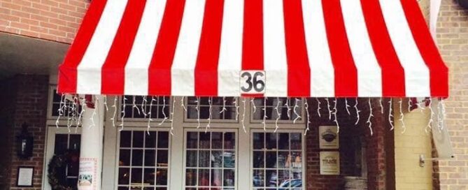 Square Market & Cafe